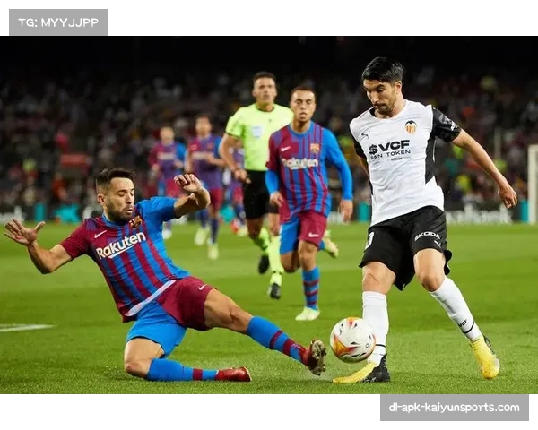 巴萨45度传中战术复兴 对瓦伦西亚单场11次传中造6球